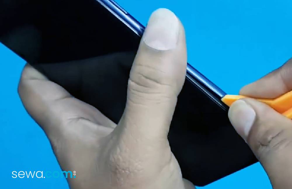 Cara Membuka Casing Belakang Tablet Samsung